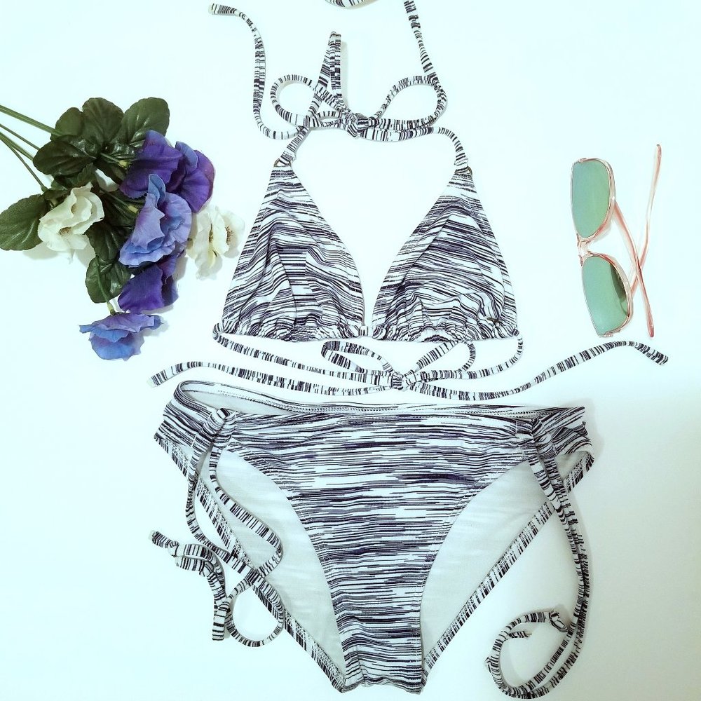ROXY BIKINI TWO PIECE SWIMSUIT